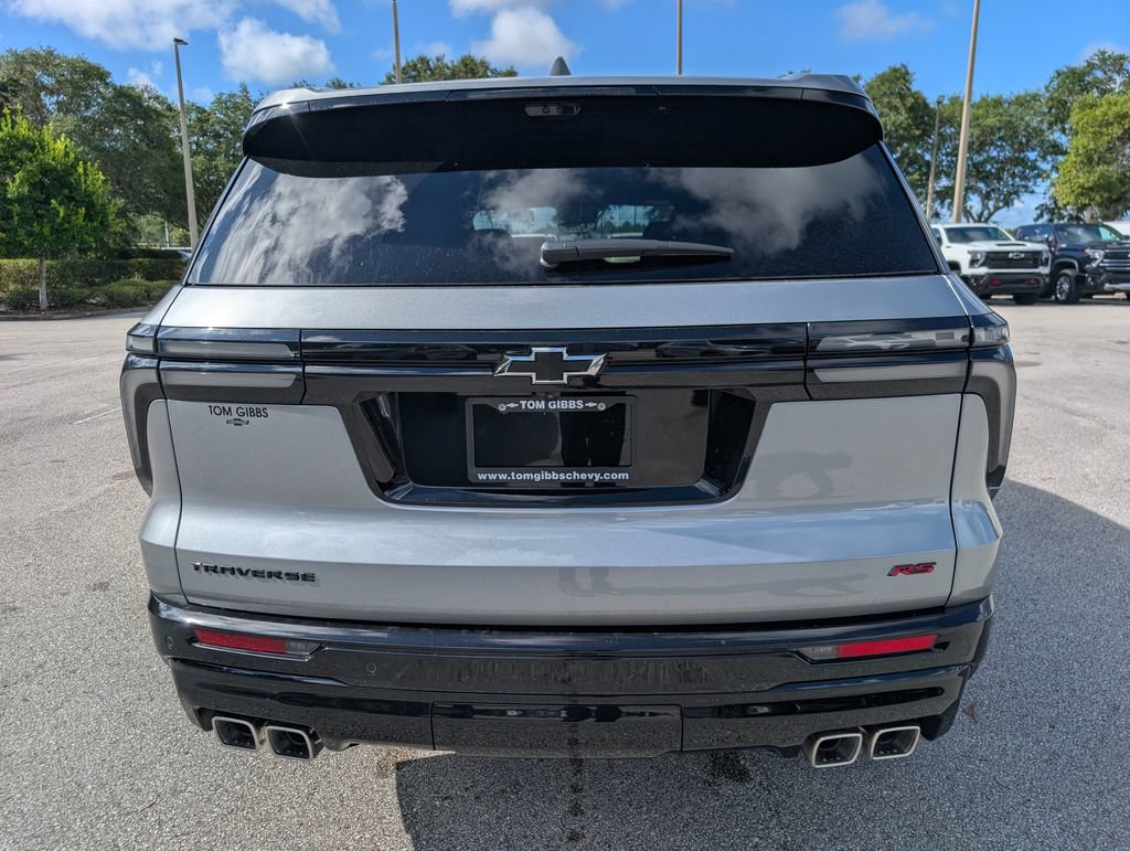 New 2026 Chevrolet Traverse RS FWD image 7