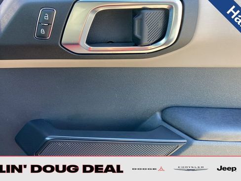 Used 2024 Ford Bronco Wildtrak image 39