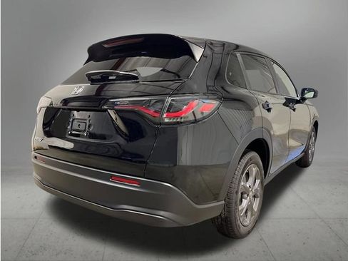 New 2027 Honda HR-V LX image 5