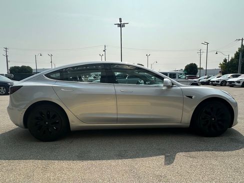 Used 2018 Tesla Model 3 Long Range image 11