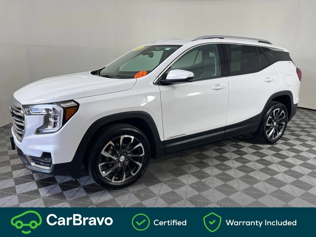 Used 2024 GMC Terrain SLT w/ LPO, Floor Liner Package AWD/4WD image 9