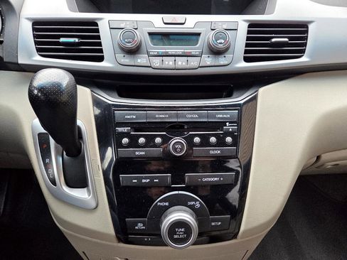 Used 2013 Honda Odyssey EX-L image 22