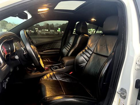 Used 2016 Dodge Charger SRT Hellcat w/ Harman/Kardon Audio Group image 3