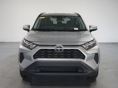 Certified 2025 Toyota RAV4 XLE FWD image 2