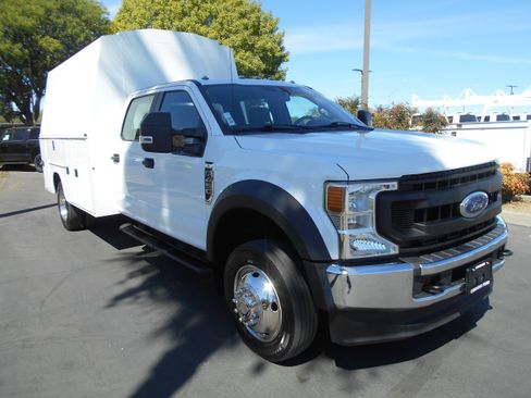 Used 2020 Ford F450 XL w/ Power Equipment Group RWD image 2