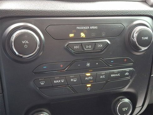 Used 2019 Ford Ranger XLT w/ Equipment Group 301A Mid image 17