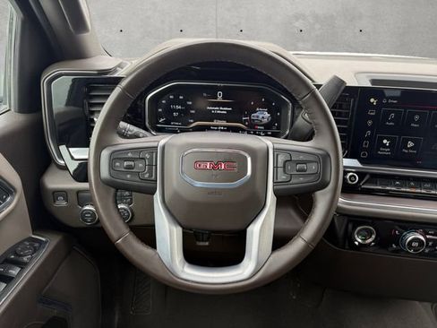 Certified 2024 GMC Sierra 1500 SLT image 21