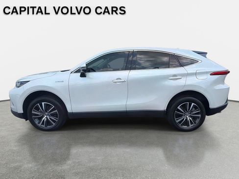 Used 2021 Toyota Venza LE AWD/4WD image 9