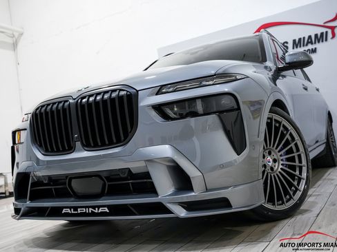 Used 2024 BMW ALPINA XB7 AWD/4WD image 2