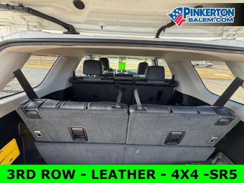 Used 2019 Toyota 4Runner SR5 Premium image 5