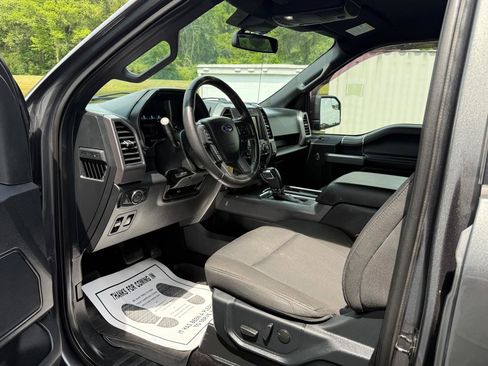 Used 2019 Ford F150 XLT w/ Equipment Group 302A Luxury AWD/4WD image 9