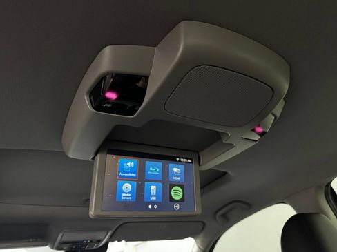 Used 2019 Honda Pilot Touring image 15