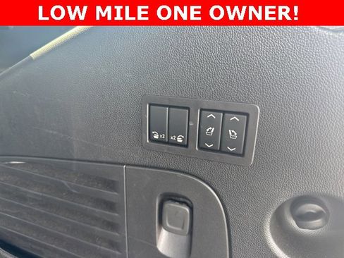 Used 2018 GMC Yukon Denali w/ Open Road Package image 37