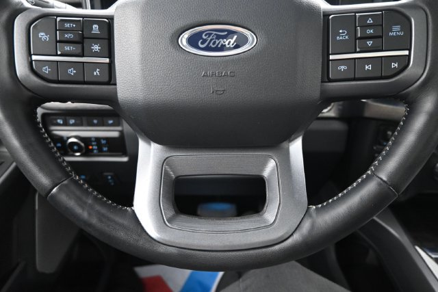 Used 2024 Ford F350 Lariat w/ Lariat Ultimate Package AWD/4WD image 19