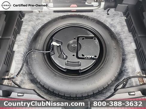 Certified 2024 Nissan Rogue SV image 27