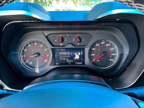 Used 2020 Chevrolet Camaro LS RWD image 25
