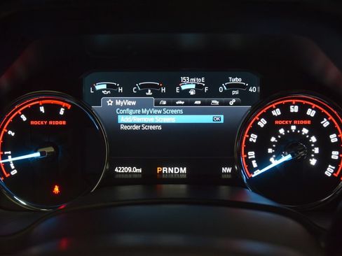 Used 2022 Ford F250 Lariat w/ Black Appearance Package AWD/4WD image 60