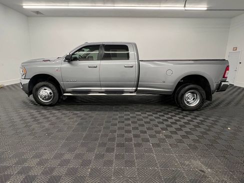 Used 2020 RAM 3500 Big Horn w/ Level 1 Equipment Group image 2