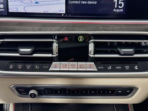 Used 2021 BMW X5 sDrive40i w/ Premium Package RWD image 19
