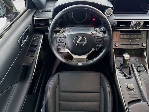 Used 2019 Lexus IS 350 F Sport w/ F Sport Package image 10