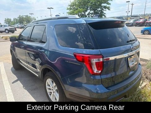 Used 2019 Ford Explorer XLT AWD/4WD image 5