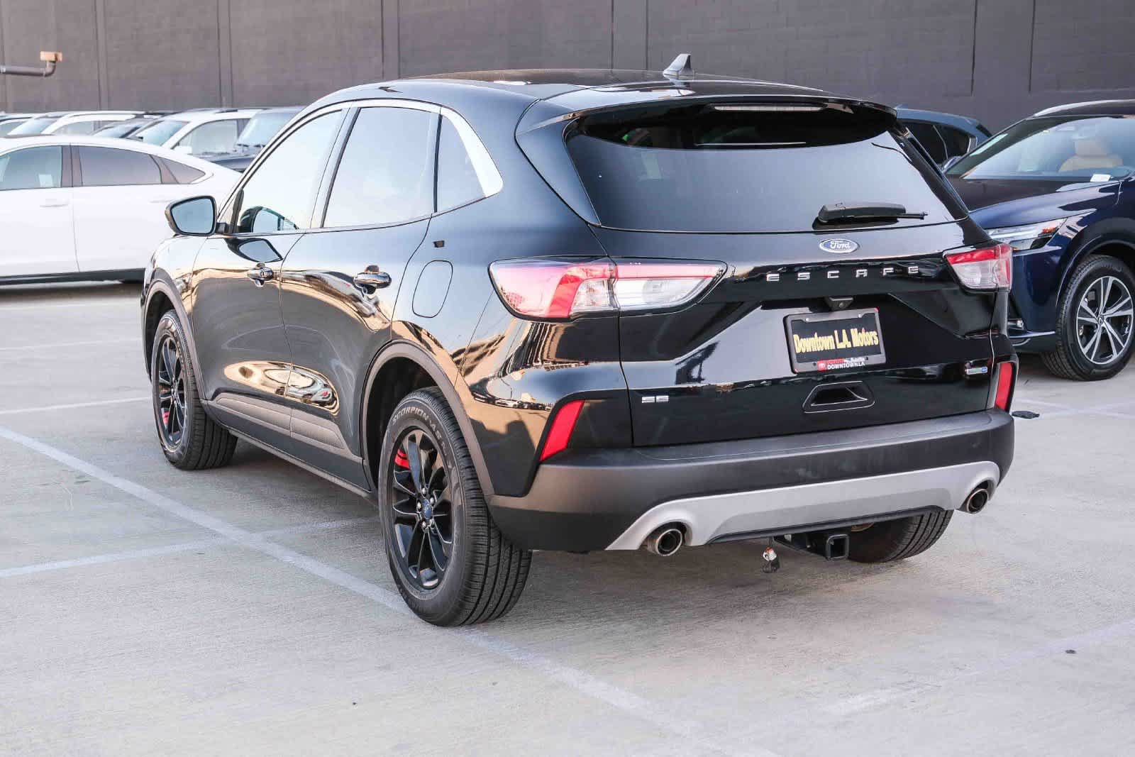 Used 2020 Ford Escape SE AWD/4WD image 6