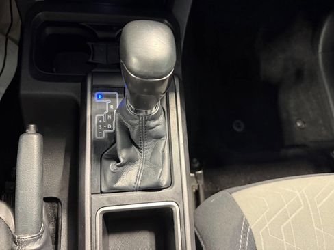 Used 2021 Toyota Tacoma SR5 image 12