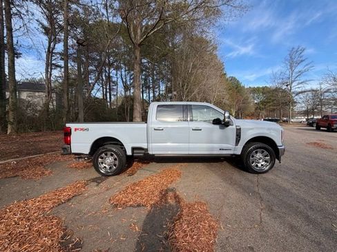 Used 2024 Ford F250 King Ranch w/ Chrome Package image 16