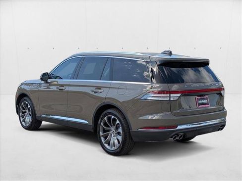 New 2025 Lincoln Aviator AWD w/ Equipment Group 101A image 8