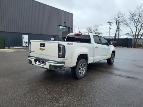 Used 2016 Chevrolet Colorado Z71 image 3