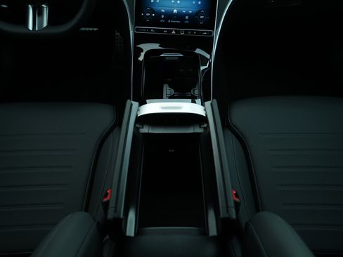 New 2025 Mercedes-Benz C 300 C 300 image 27