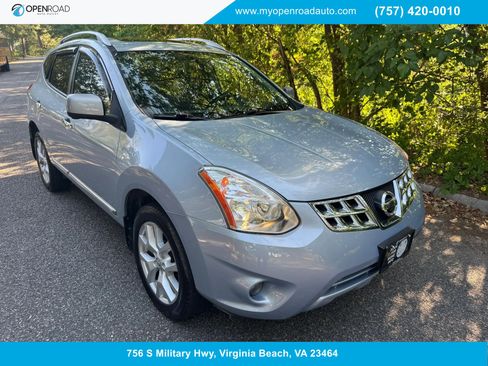 Used 2013 Nissan Rogue SL AWD/4WD image 1