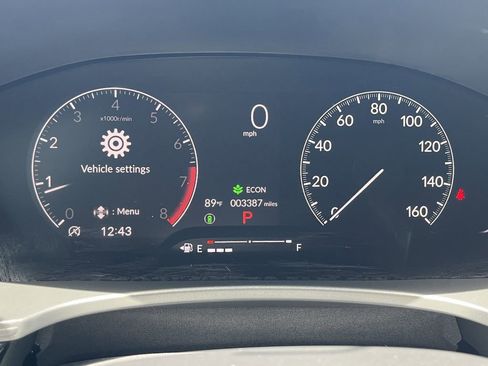 Used 2025 Honda Civic Sport image 30