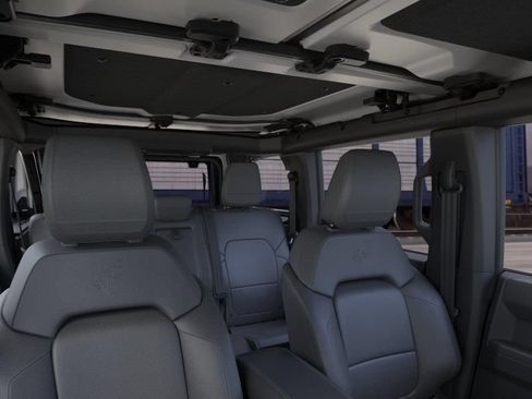 New 2026 Ford Bronco Outer Banks AWD/4WD image 12