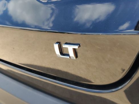 New 2026 Chevrolet Trax LT w/ Driver Confidence Package FWD image 6
