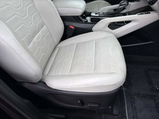 Used 2022 Kia Telluride SX w/ SX Prestige Package AWD/4WD image 10