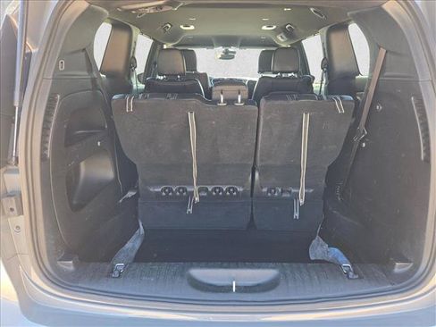 Used 2025 Chrysler Pacifica Select FWD image 6