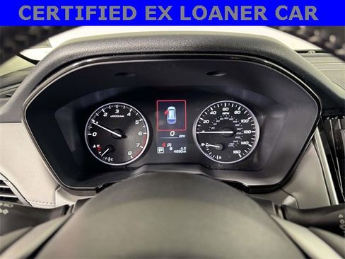 Certified 2025 Subaru Outback Premium image 3