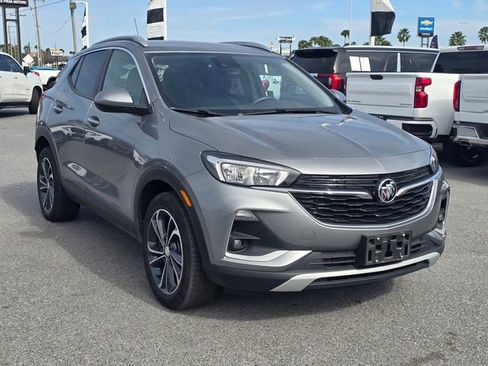 Used 2023 Buick Encore GX Select image 3