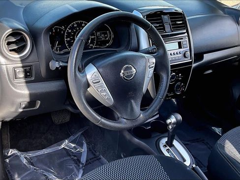 Used 2015 Nissan Versa Note SV image 17
