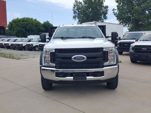Used 2019 Ford F450 XL w/ XL Value Package RWD image 4
