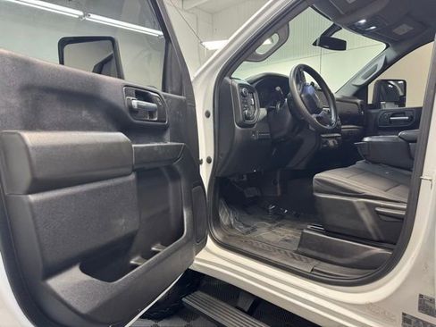 Used 2021 Chevrolet Silverado 2500 Custom w/ Custom Value Package AWD/4WD image 10