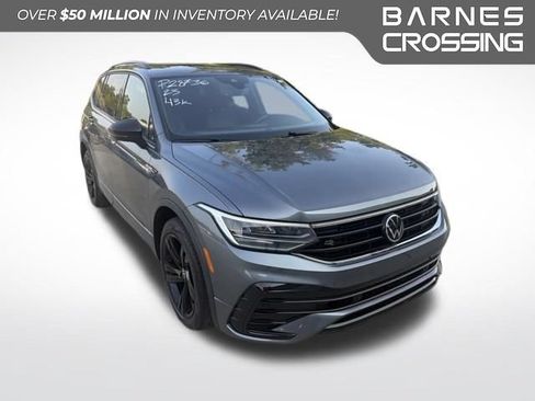 Used 2023 Volkswagen Tiguan SE R-Line FWD image 1