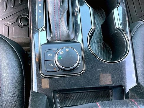 Used 2021 Chevrolet Blazer RS image 24