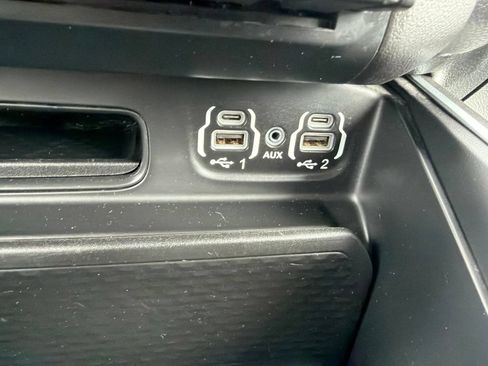Used 2020 RAM 1500 Big Horn AWD/4WD image 28