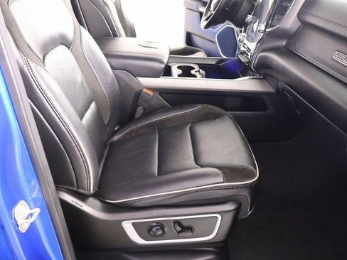 Used 2024 RAM 1500 Laramie image 14