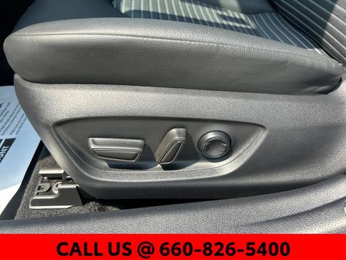 Certified 2024 Toyota Camry SE w/ Convenience Package AWD/4WD image 15