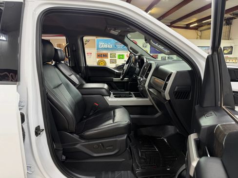 Used 2021 Ford F250 Lariat w/ Lariat Value Package AWD/4WD image 21
