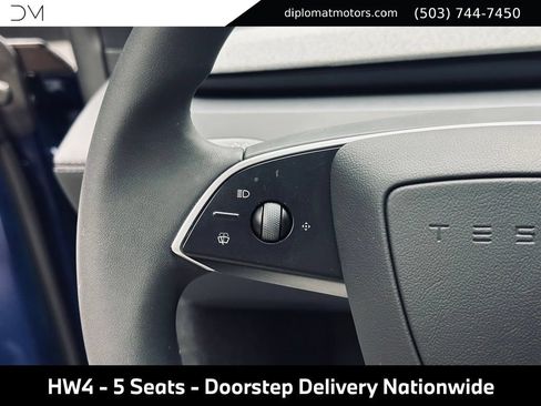 Used 2026 Tesla Model Y Long Range AWD/4WD image 29