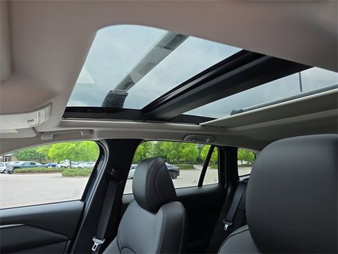 Certified 2025 MAZDA CX-50 AWD 2.5 S w/ Weather Package image 22